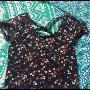 cropped tee from aero